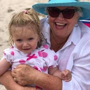 Meet your Posher, Janet